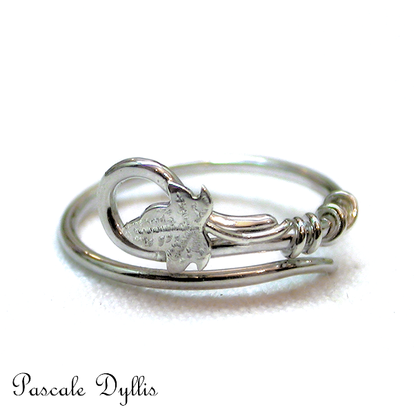 Bague elfique Feuille de lierre délicate et ajustable argent