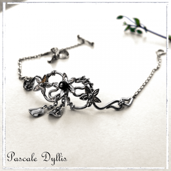 Bracelet Elfique fleurs Onyx Argent massif 925 rhodié - Bracelet SYLIA