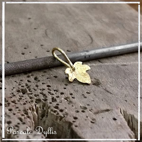 Pendentif lierre feuille or 750 massif - LIEFE or